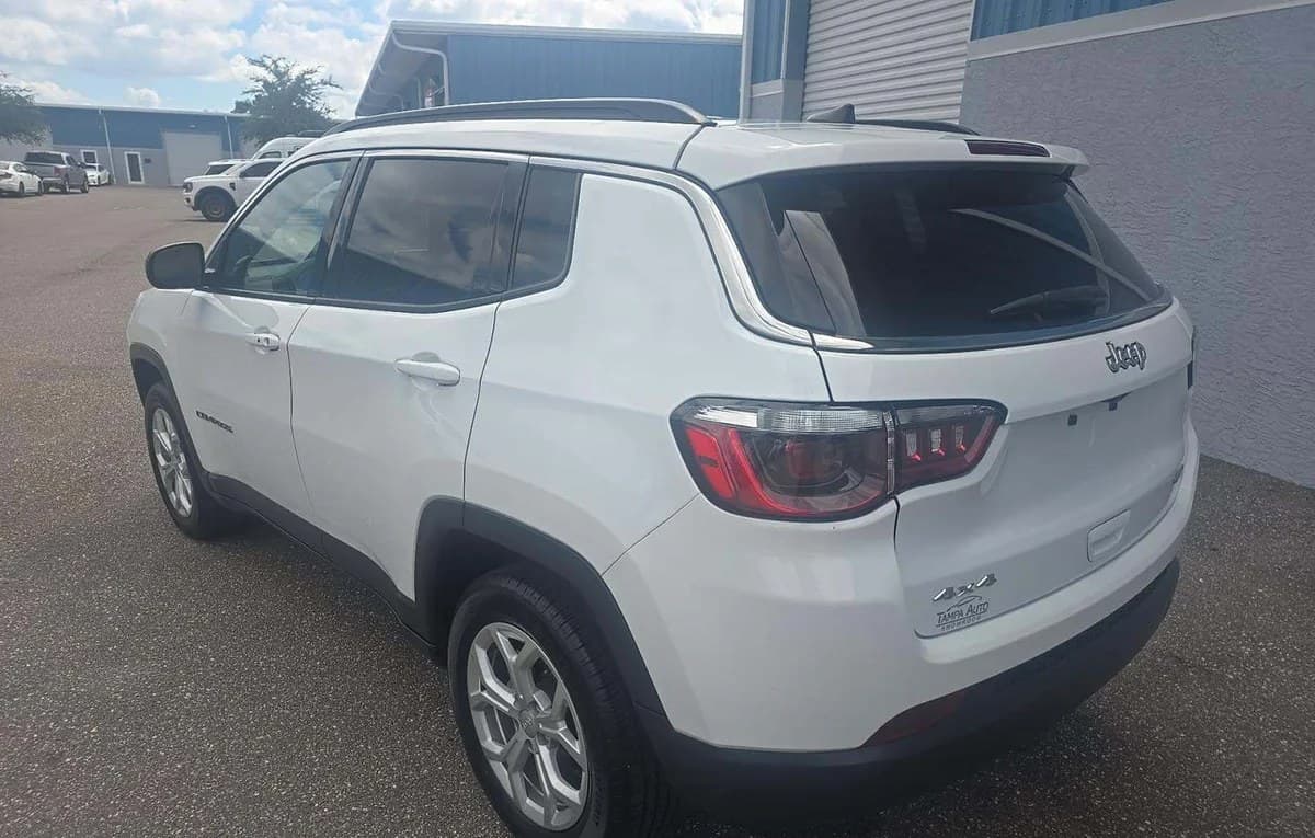 2024 JEEP COMPASS Latitude 3