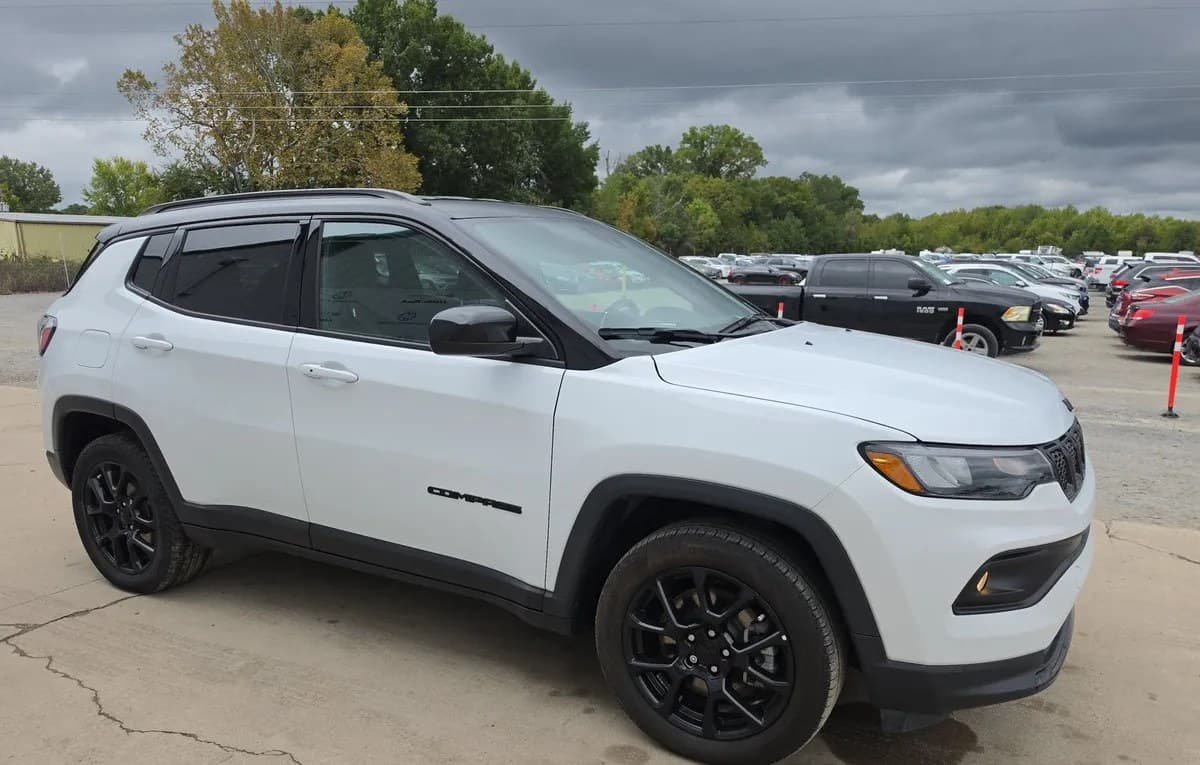 2024 JEEP COMPASS Latitude 4