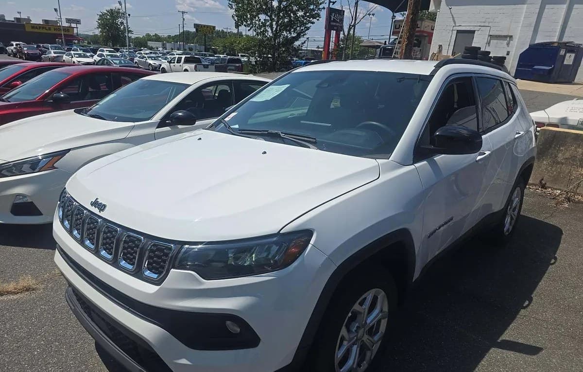 2024 JEEP COMPASS Latitude 2