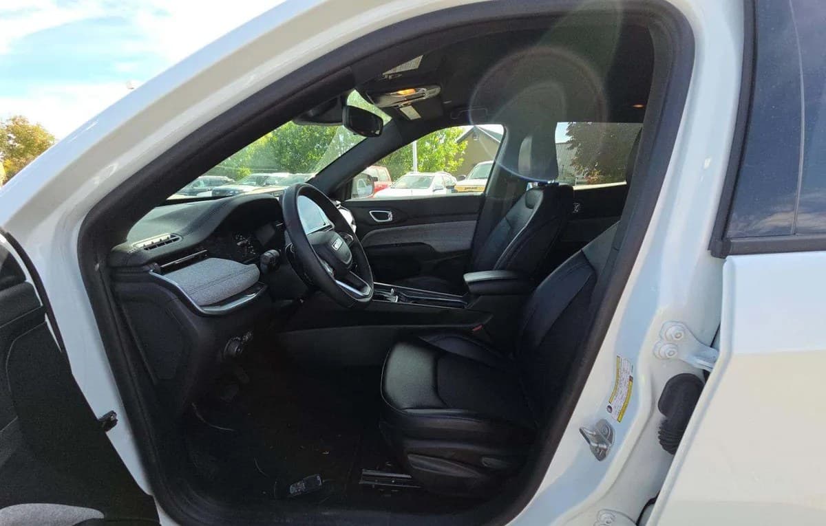 2025 JEEP COMPASS LATITUDE 4