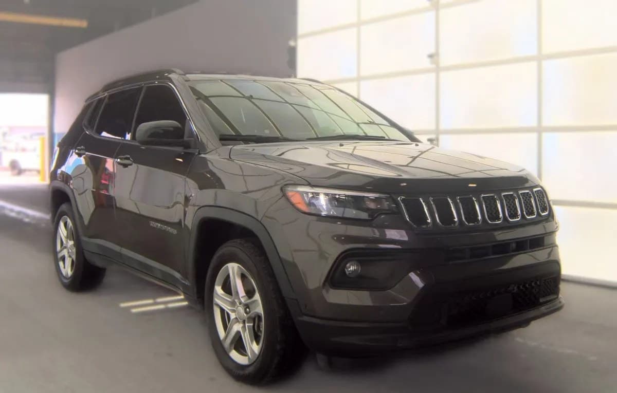 2023 JEEP COMPASS Latitude 4