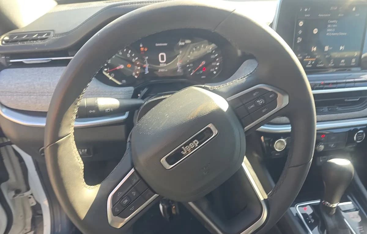 2025 JEEP COMPASS LATITUDE 7