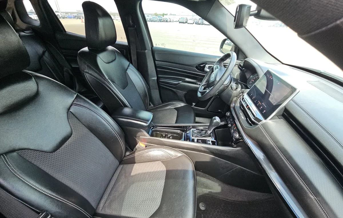 2023 JEEP COMPASS LATITUDE ALTITUDE Edition 5