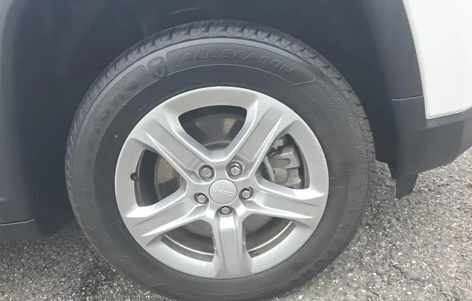 2024 JEEP COMPASS LATITUDE 6