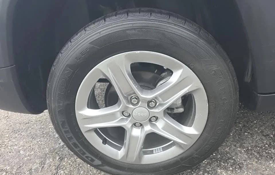 2024 JEEP COMPASS LATITUDE 7