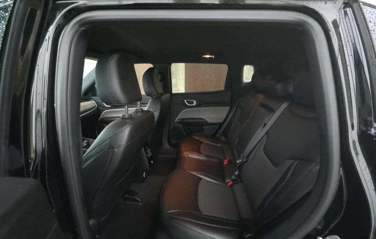 2024 JEEP COMPASS Latitude 7