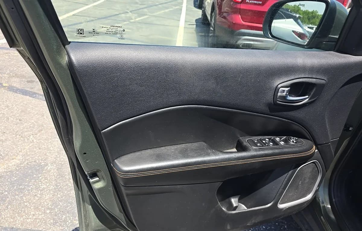 2019 JEEP COMPASS Limited 6