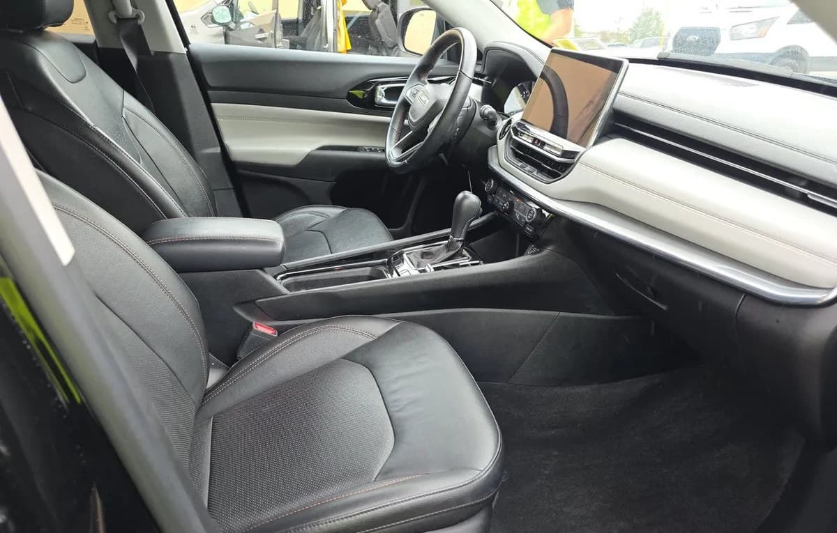 2022 JEEP COMPASS Limited 5