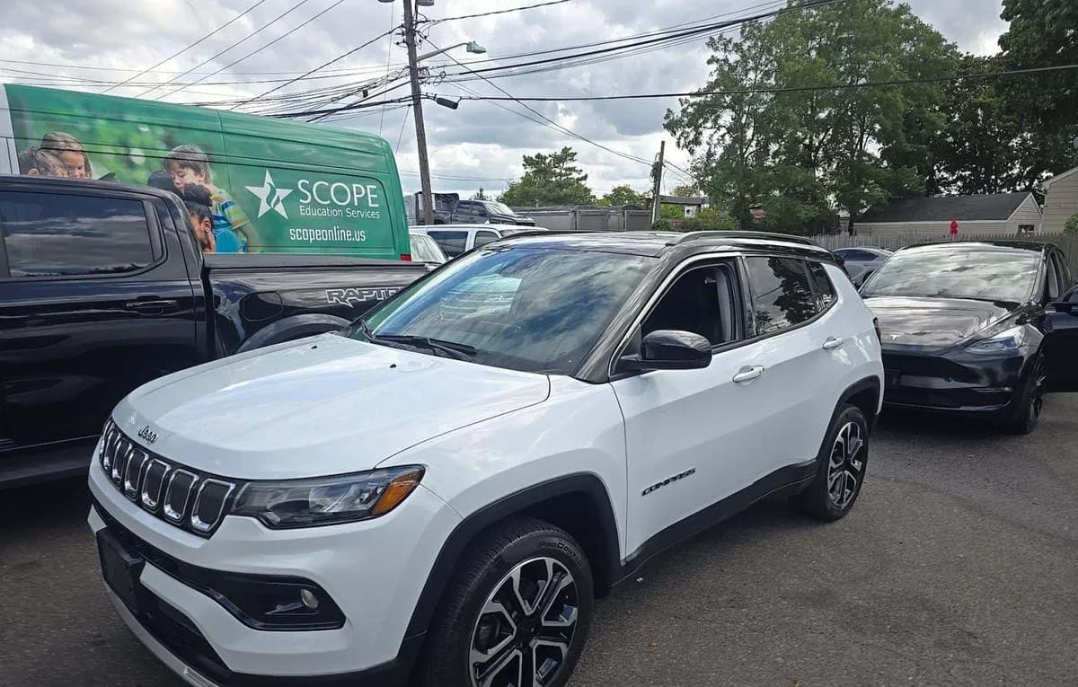2022 JEEP COMPASS Limited 2