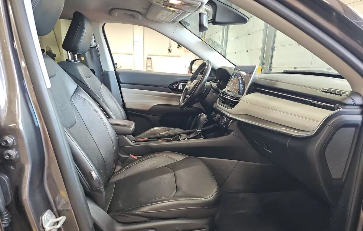 2022 JEEP COMPASS Limited 5