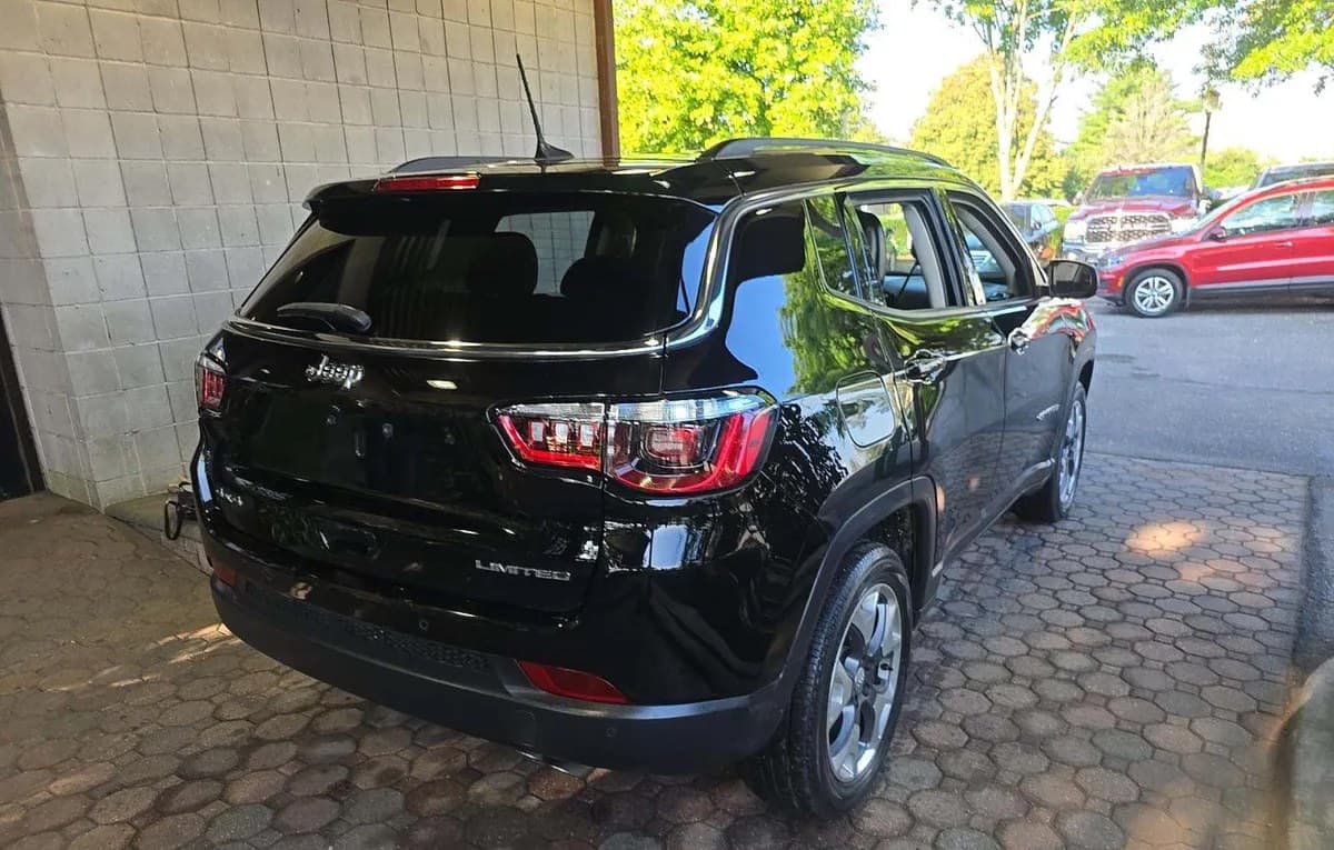 2021 JEEP COMPASS Limited 4