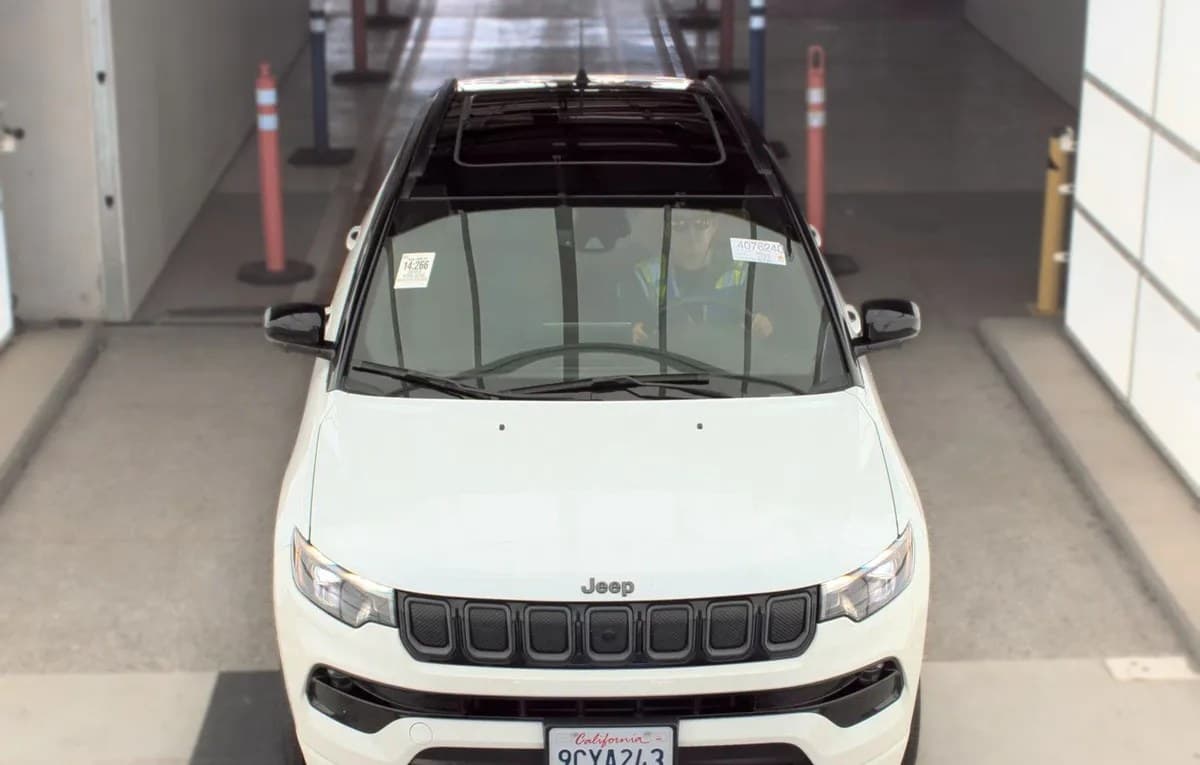 2022 JEEP COMPASS LIMITED HIGH Altitude 3