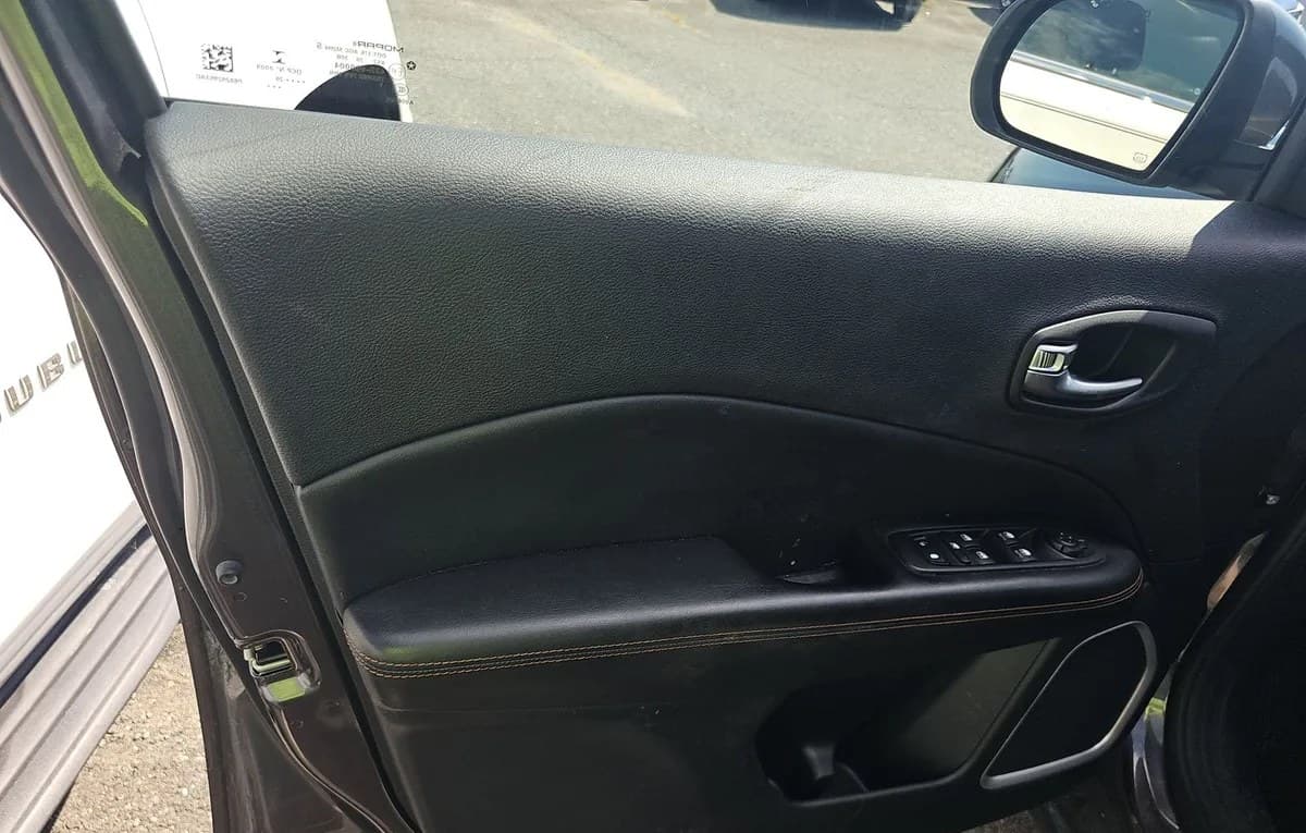 2020 JEEP COMPASS LIMITED 6