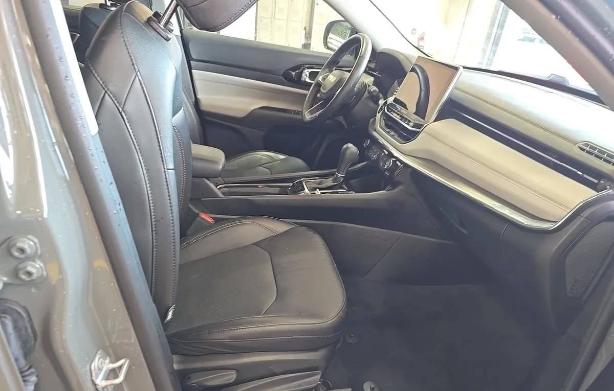 2022 JEEP COMPASS Limited 5
