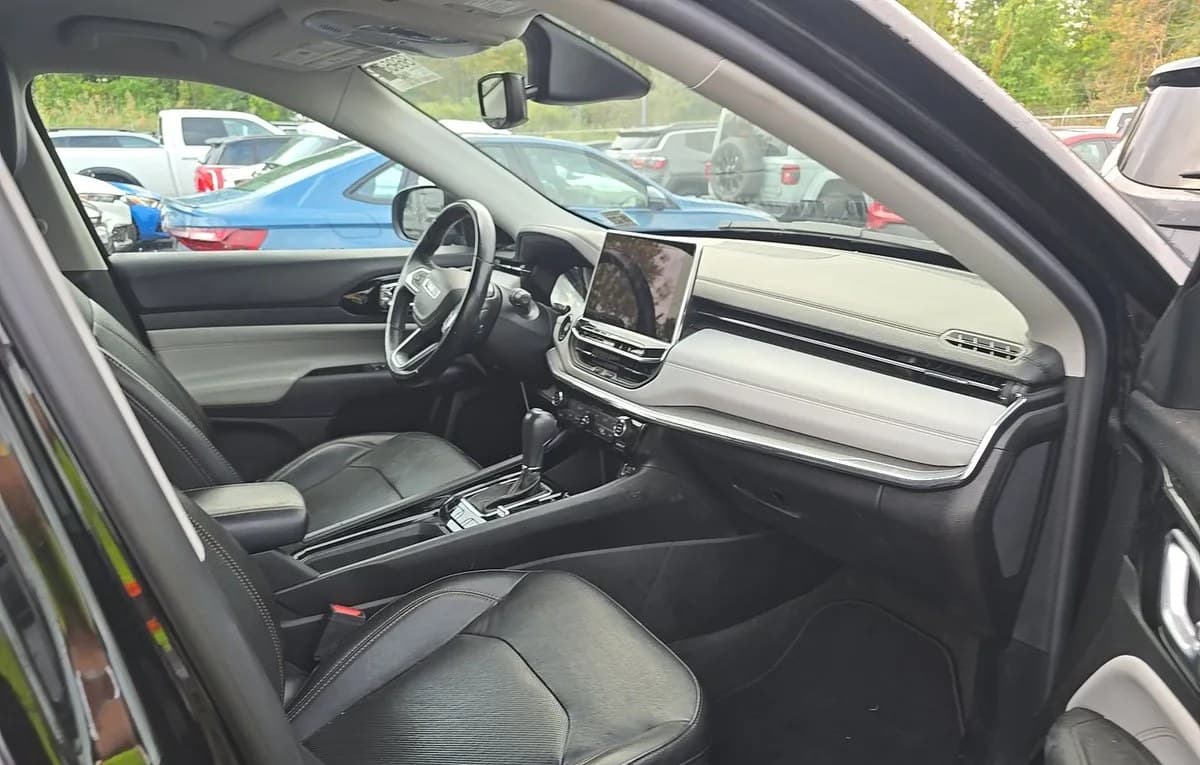 2022 JEEP COMPASS Limited 5