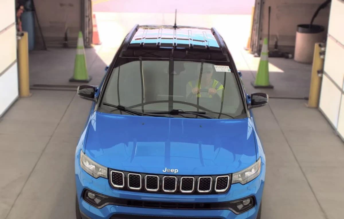2023 JEEP COMPASS Limited 3