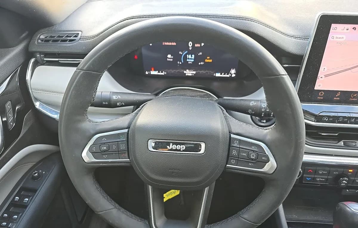 2023 JEEP COMPASS LIMITED 7