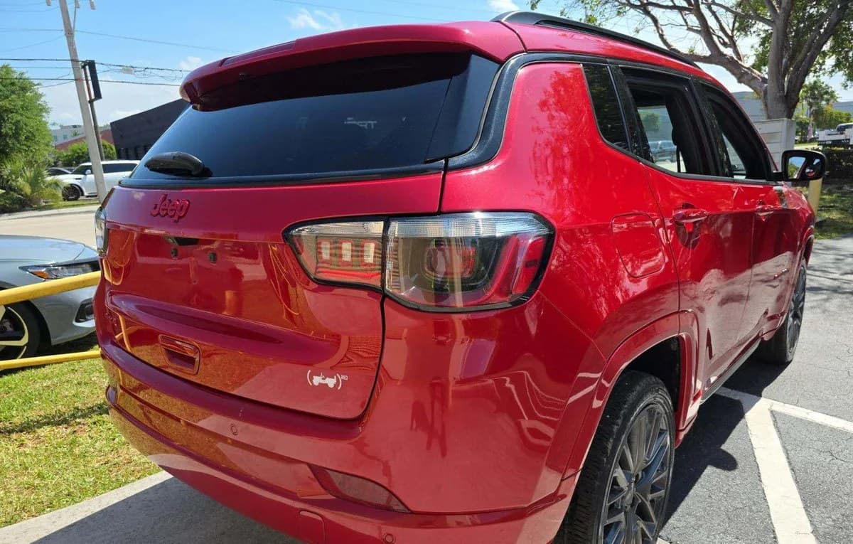 2023 JEEP COMPASS LIMITED RED Edition 3