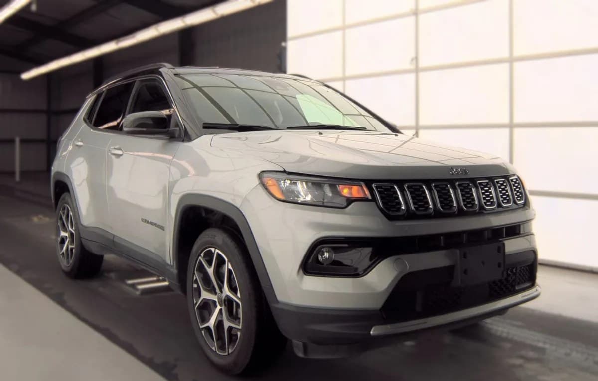 2025 JEEP COMPASS LIMITED 4