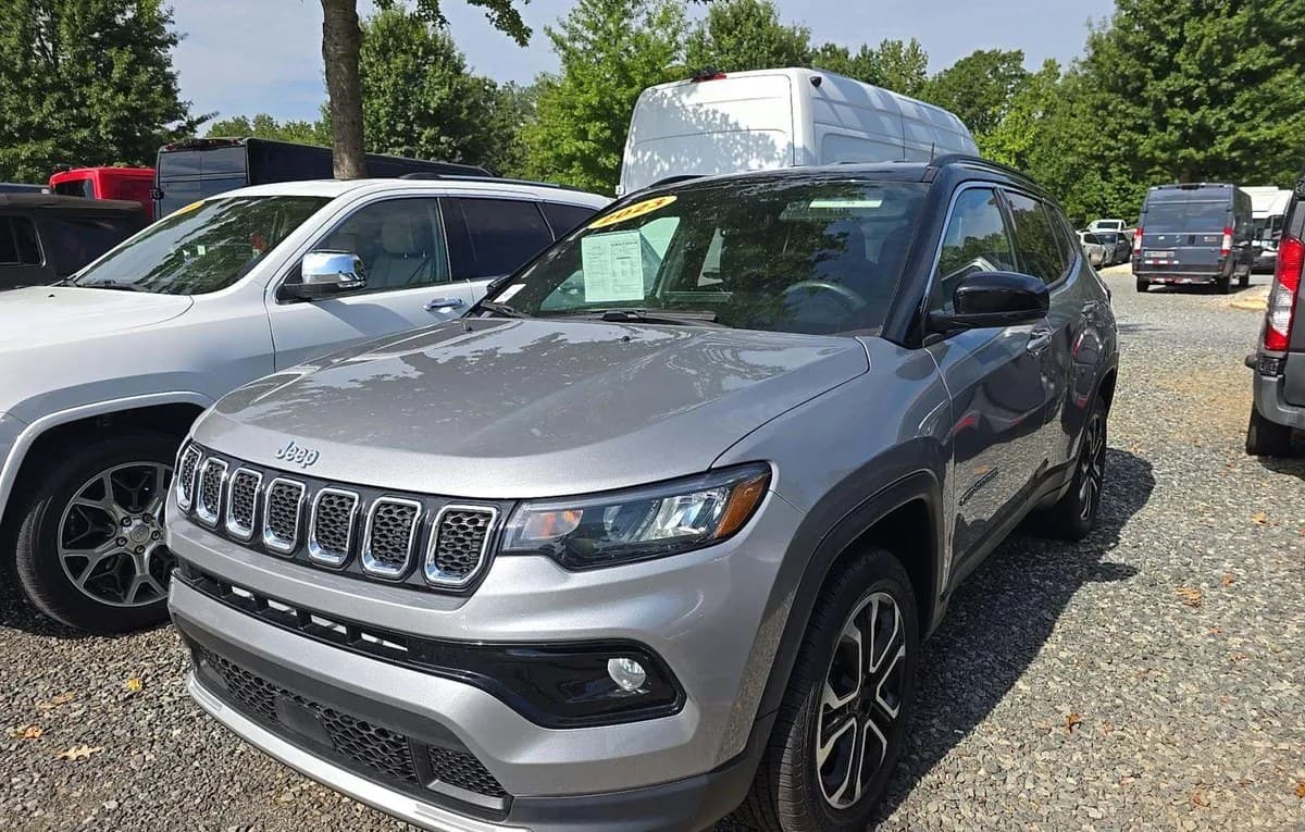 2023 JEEP COMPASS Limited 2