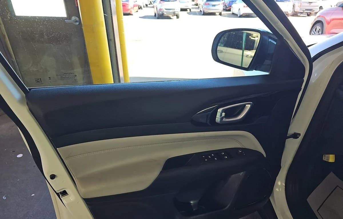 2023 JEEP COMPASS LIMITED 6