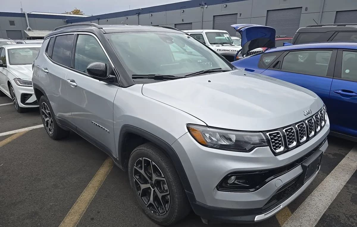 2025 JEEP COMPASS LIMITED 4
