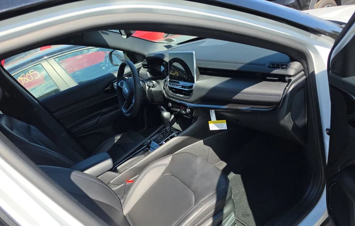 2026 JEEP COMPASS LIMITED Altitude 5