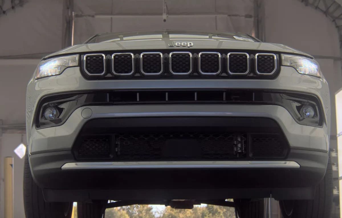 2023 JEEP COMPASS LIMITED 4
