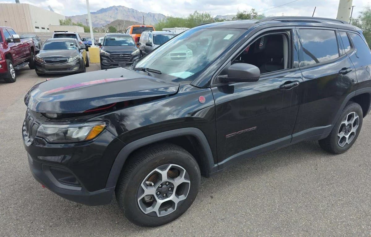 2022 JEEP COMPASS Trailhawk 2