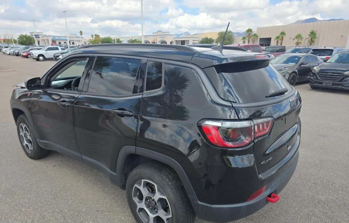 2022 JEEP COMPASS Trailhawk 3