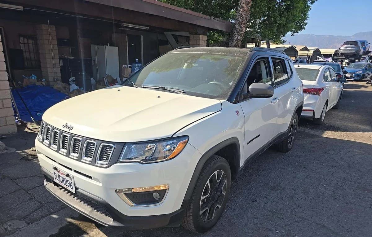 2021 JEEP COMPASS Trailhawk 2