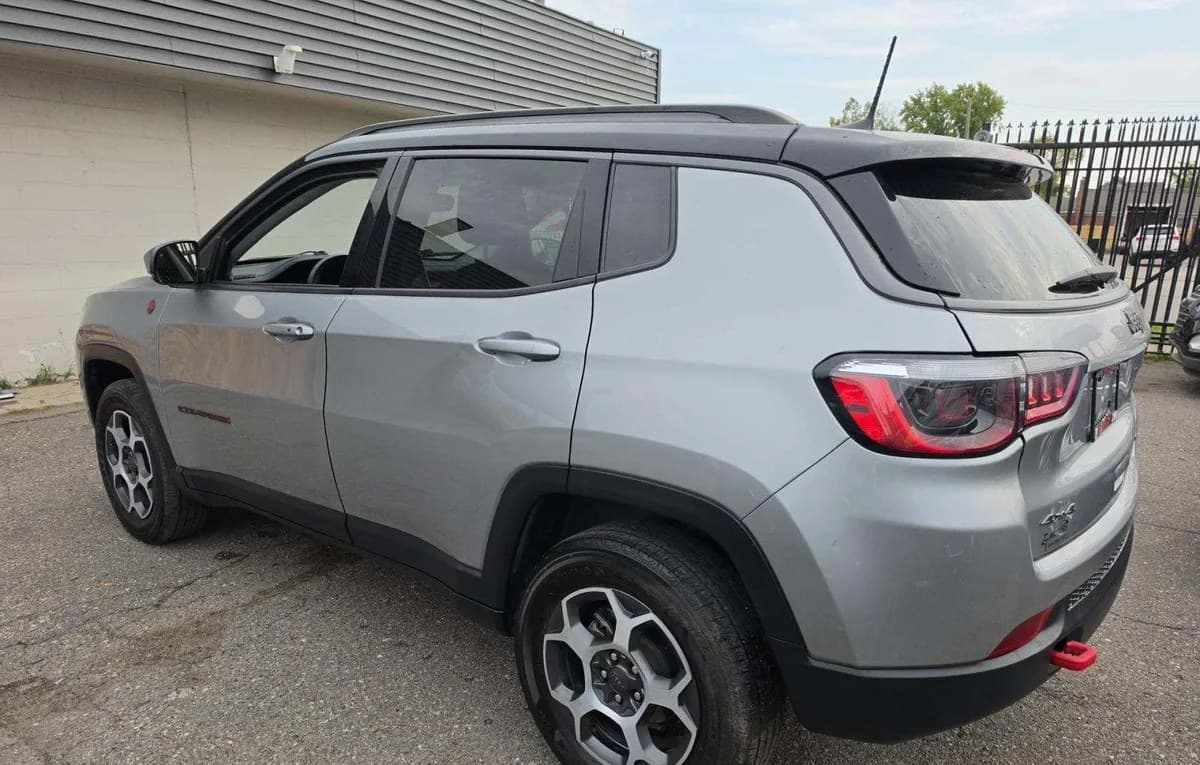 2022 JEEP COMPASS Trailhawk 3