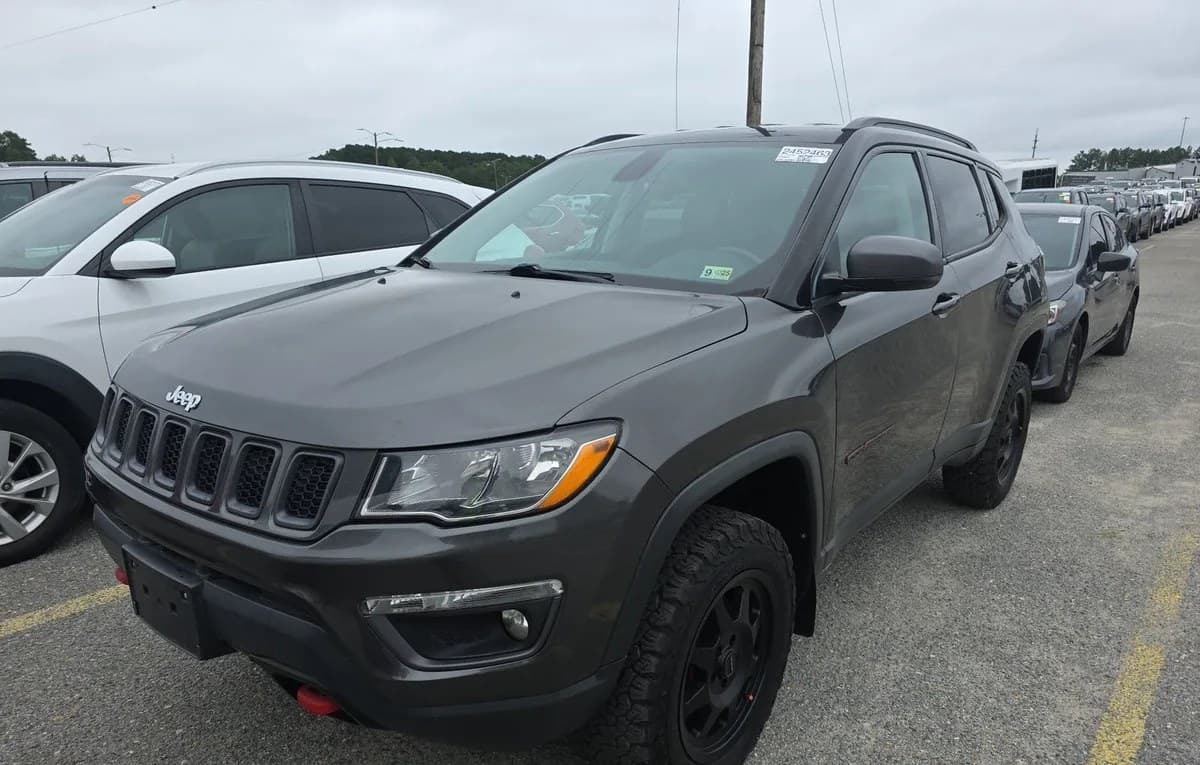 2019 JEEP COMPASS Trailhawk 2