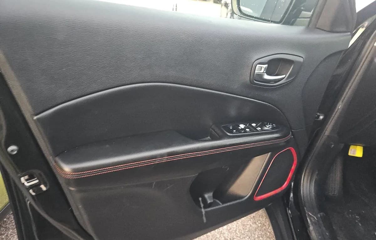2020 JEEP COMPASS Trailhawk 6