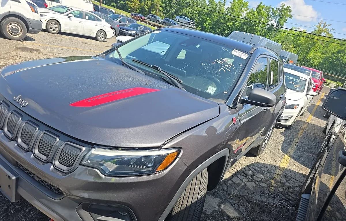 2022 JEEP COMPASS Trailhawk 2