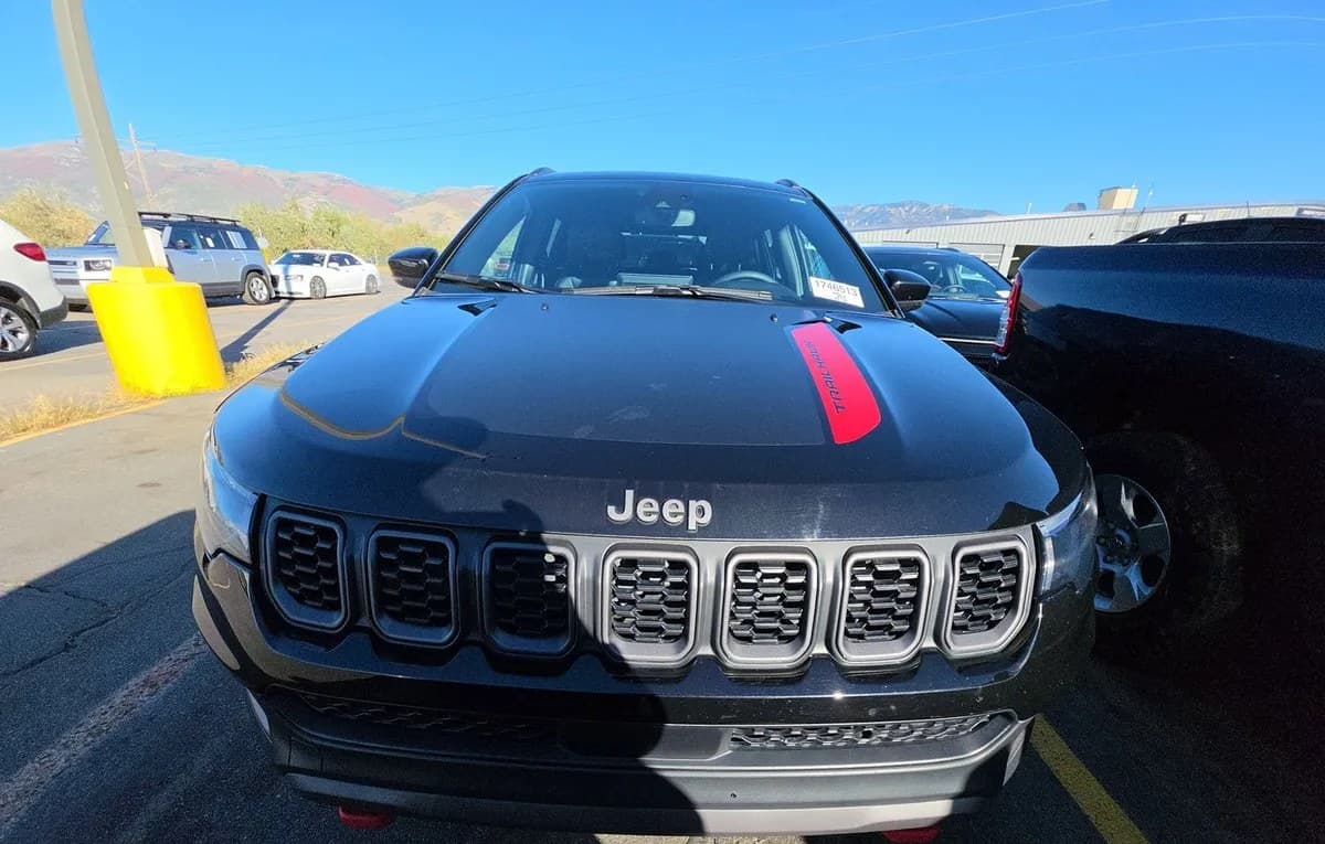 2025 JEEP COMPASS Trailhawk 3