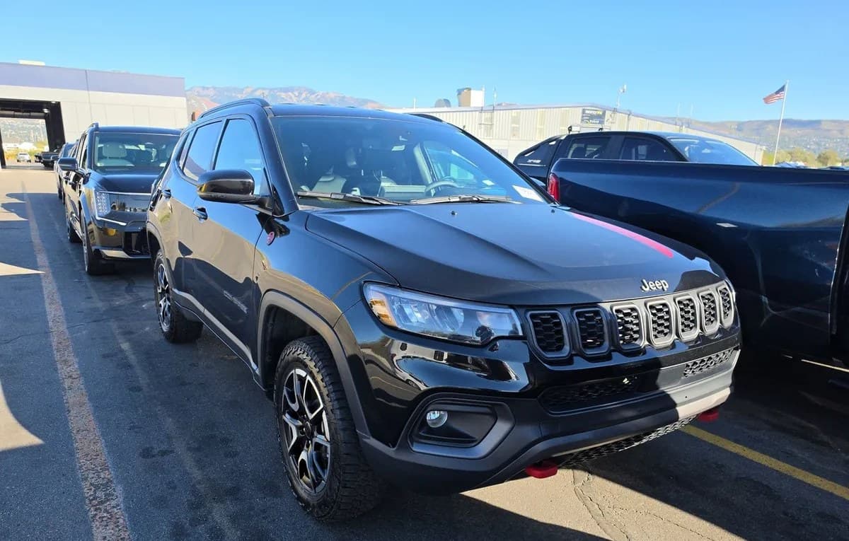 2025 JEEP COMPASS Trailhawk 4