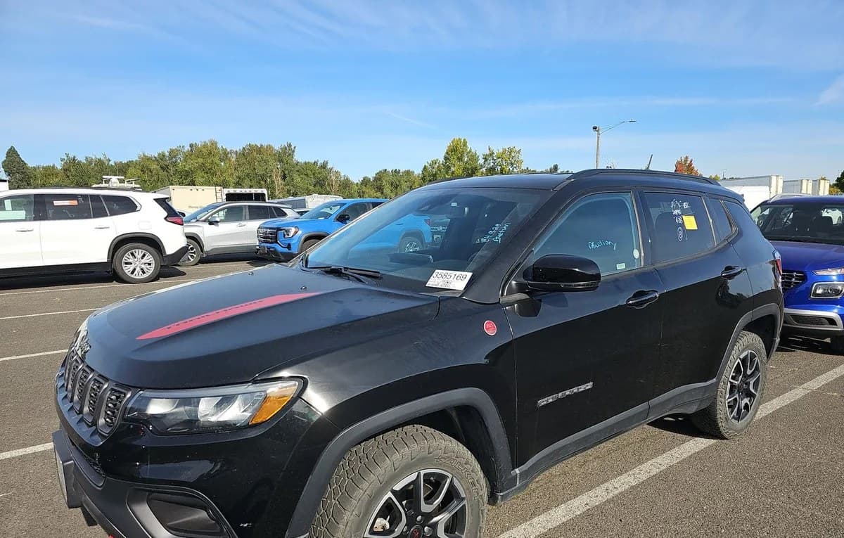 2025 JEEP COMPASS Trailhawk 2