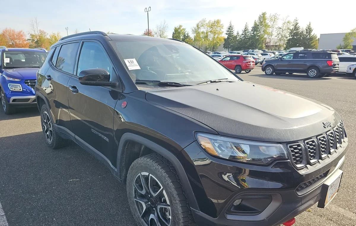 2025 JEEP COMPASS Trailhawk 4