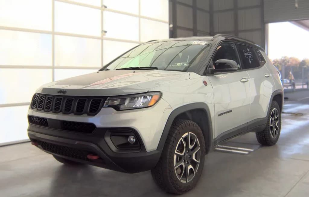 2025 JEEP COMPASS TRAILHAWK 1