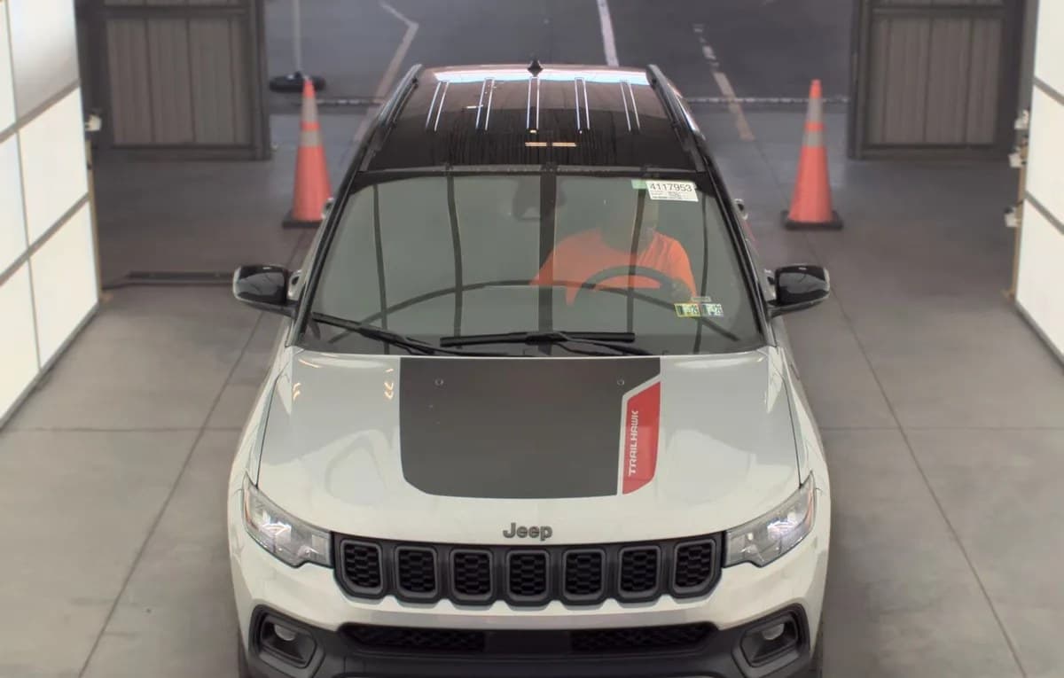 2025 JEEP COMPASS TRAILHAWK 3