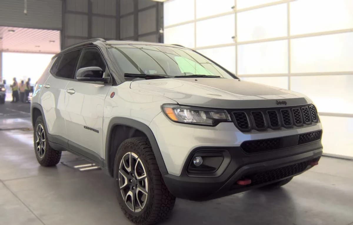 2025 JEEP COMPASS TRAILHAWK 4