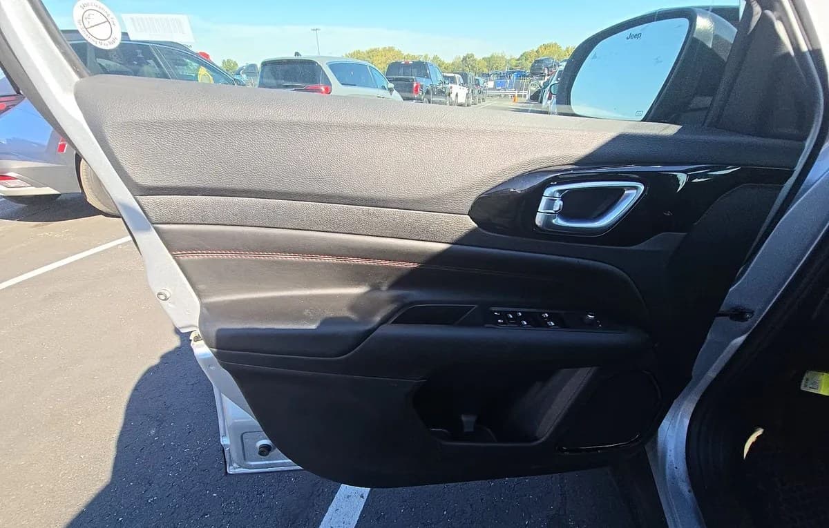 2025 JEEP COMPASS TRAILHAWK 6