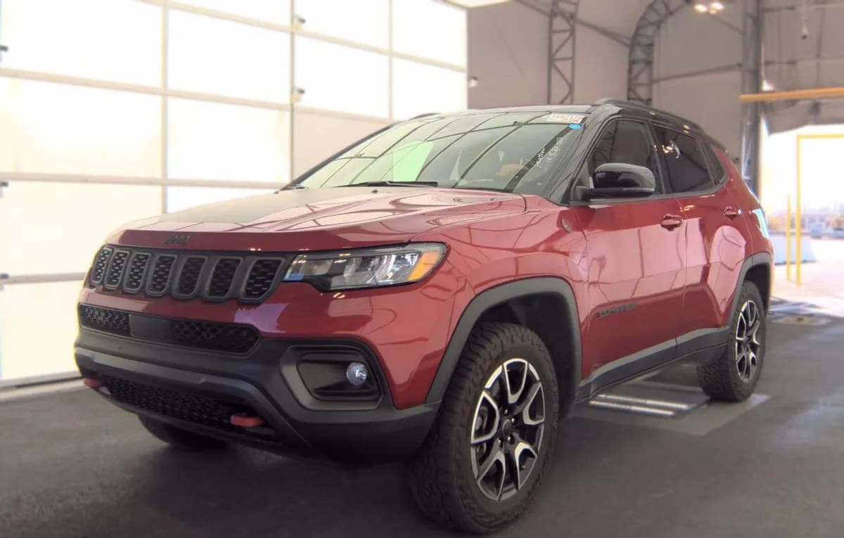 2025 JEEP COMPASS Trailhawk 1