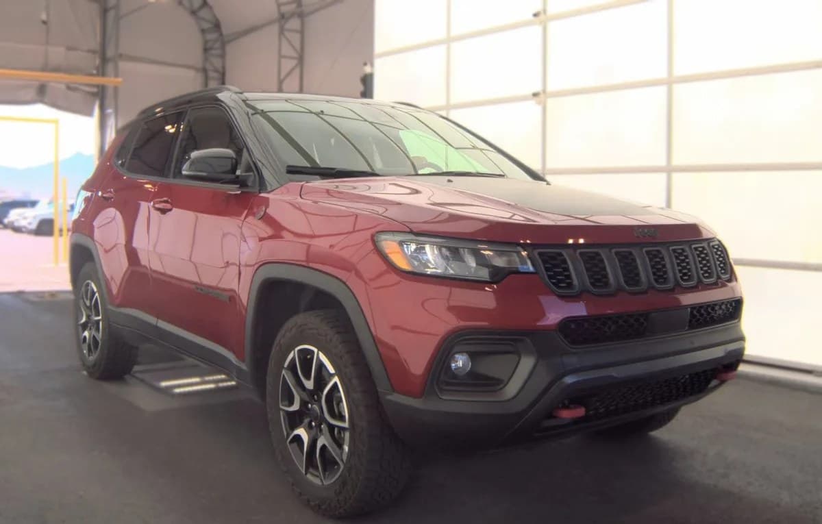 2025 JEEP COMPASS Trailhawk 3