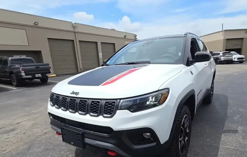 2025 JEEP COMPASS Trailhawk 2