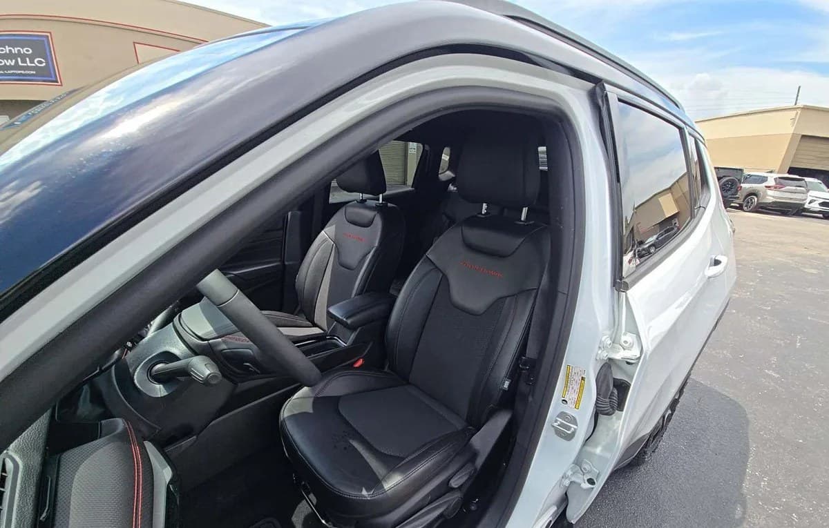 2025 JEEP COMPASS Trailhawk 4