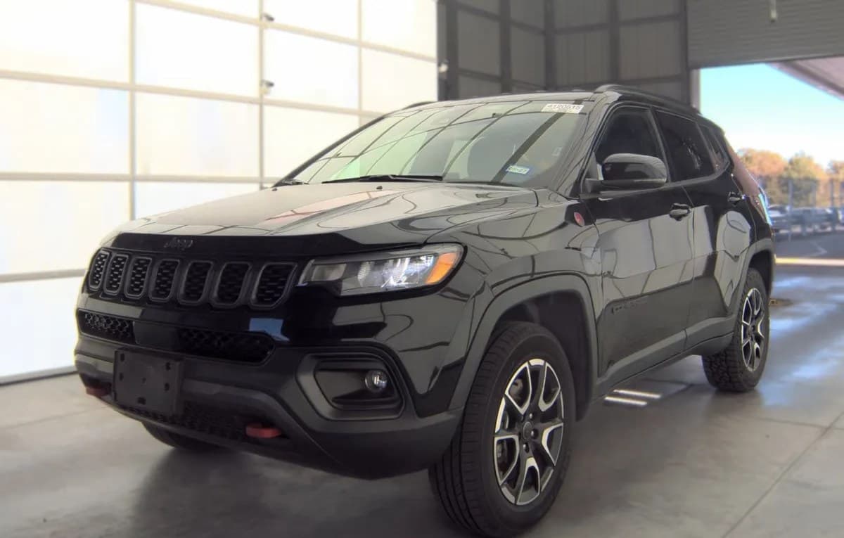 2025 JEEP COMPASS TRAILHAWK 2