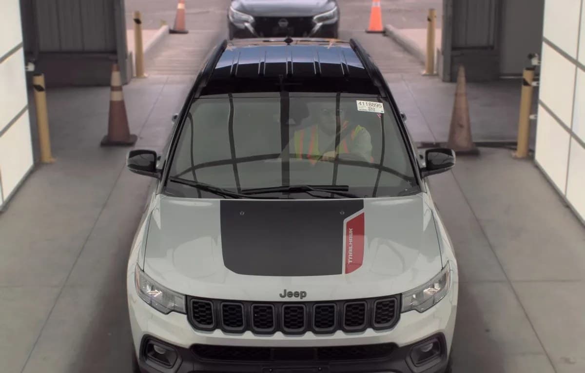 2025 JEEP COMPASS Trailhawk 3