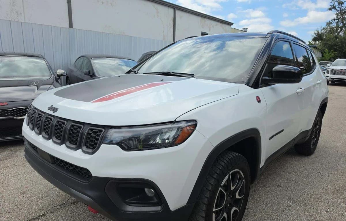 2025 JEEP COMPASS Trailhawk 2